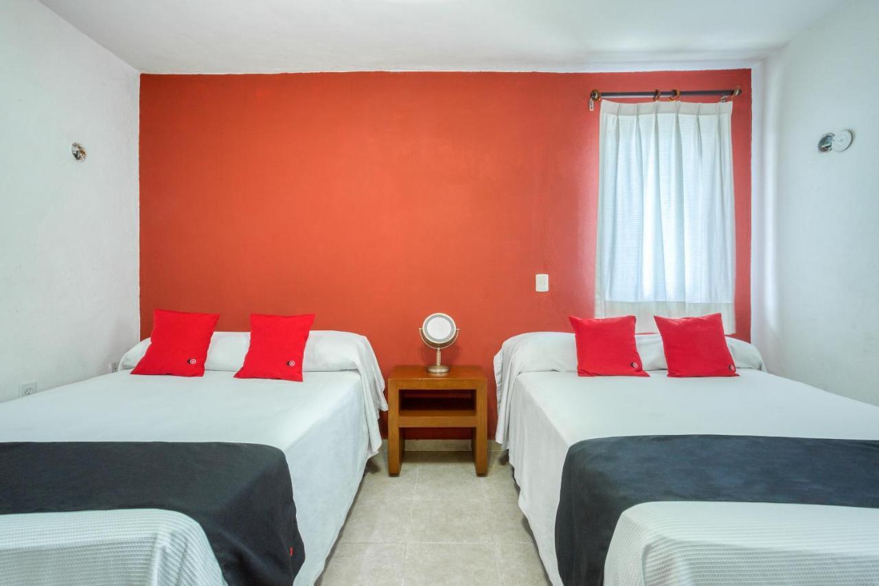 Chac Chi Hotel & Suites Isla Mujeres Exterior photo