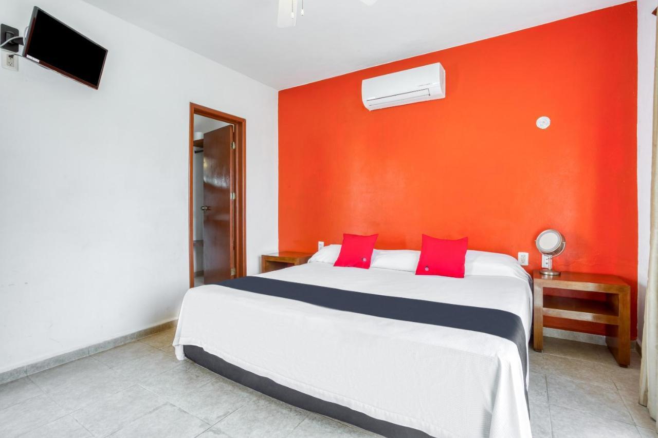 Chac Chi Hotel & Suites Isla Mujeres Exterior photo